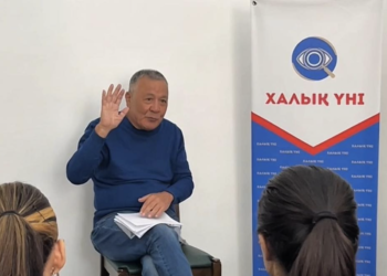 Дос Көшім бақылаушыларға арнайы тренинг өткізуде