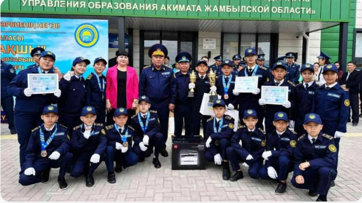 Тараз қаласында «Жас сақшы» полиция сыныптарының алғашқы қалалық слеті өтті