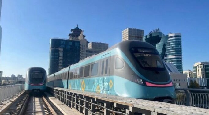 LRT-нің бір құрамы бір мезетте 650 жолаушы тасымалдай алады