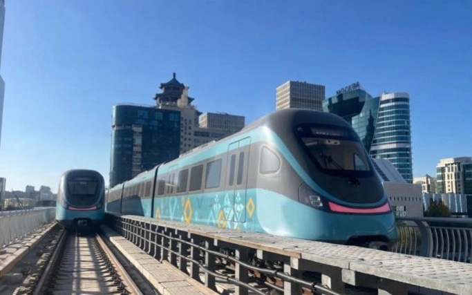 LRT-нің бір құрамы бір мезетте 650 жолаушы тасымалдай алады