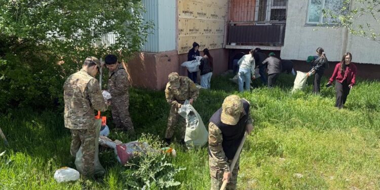 Жамбыл облысында «Таза Қазақстан» экологиялық акциясы аясында «Таза аула» акциясы өткізілді