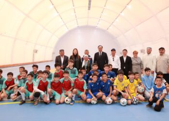 Шу ауданында бір күнде екі бірдей спорт кешені ел игілігіне берілді