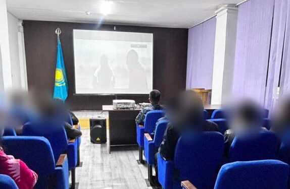 Таразда жазасын өтеушілерге «Алға» фильмі көрсетілді