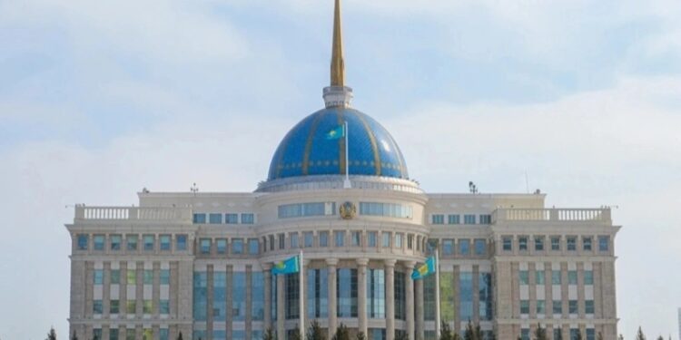 Қасым-Жомарт Тоқаев Түркия Президенті Режеп Тайип Ердоғанды Астанаға шақырды