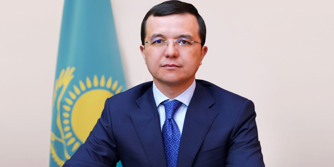 Жамбыл облысы әкімінің орынбасары жаңа саяси қадамға барды