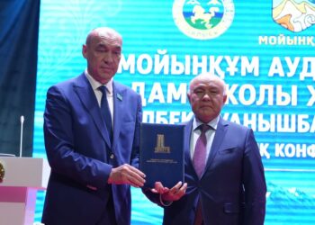 Мойынқұмда ауданның 60 жылдығы мен Жазылбек Қуанышбаевтың 130 жылдығына арналған тарихи-танымдық конференция өтті
