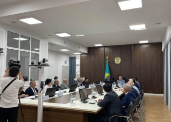Қоғамдық кеңес мүшелері Жамбыл облысында бас қосты