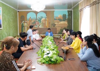 Таразда жыр өнерінің тағдыры талқыға түсті