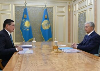Абай облысының әкімі Президентке өңірдің экономикалық дамуы туралы есеп берді