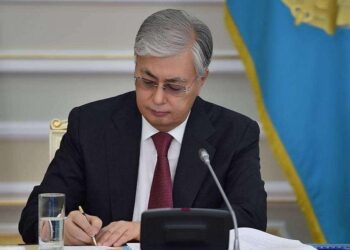 Сыбайлас жемқорлар, педофилдер және террористер рақымшылық жасауға ілінбейді – Президент заңға қол қойды
