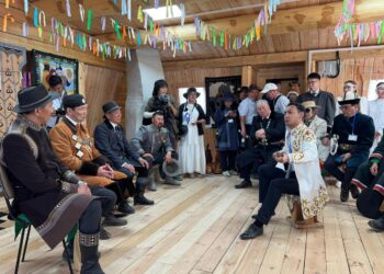 Жамбылдық өнерпаз Саха төрінде қазақ өнерін дәріптеді