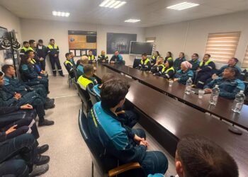Мойынқұм аудандық сотының төрағасы кәсіпорын қызметкерлерімен кездесті