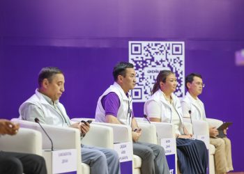 ChatGPT Edu және цифрлық білім: «Әділет» Жамбылдағы кездесуде жаңа бастамаларын таныстырды