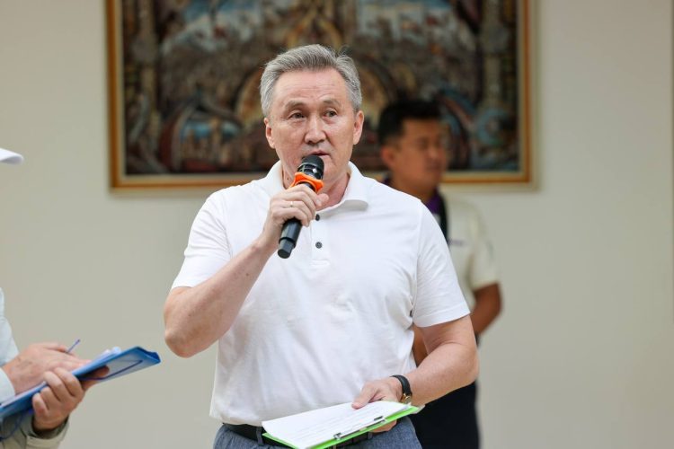 «Әділет» партиясы Таразда еңбек адамын қолдау және әлеуметтік қорғау бастамаларын таныстырды