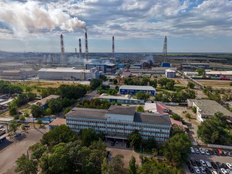«Әділет» партиясы Таразда еңбек адамын қолдау және әлеуметтік қорғау бастамаларын таныстырды