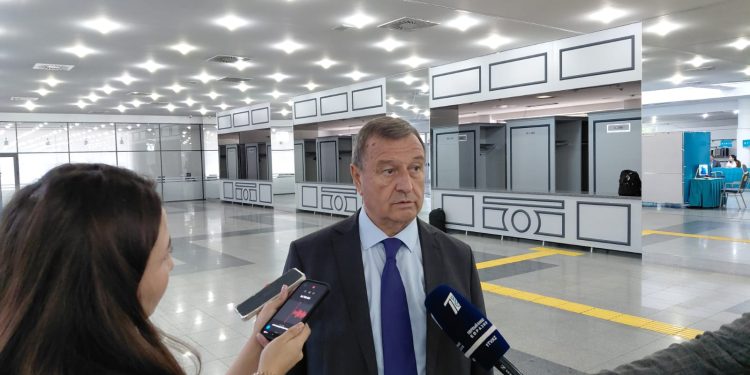 Тәжікстандық байқаушы: Құрылтай сайлауында дауыс беруге барлық жағдай жасалған