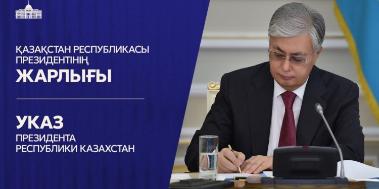 ҚР Қорғаныс министрлігінде ауыс-түйіс: Қосанов кетті, жаңа министр кім?