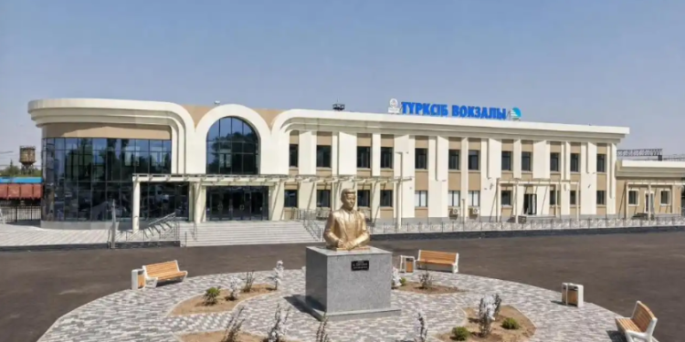 Президент тапсырмасы: Жамбыл облысында қайта жаңғыртылған Түрксіб вокзалы пайдалануға берілді