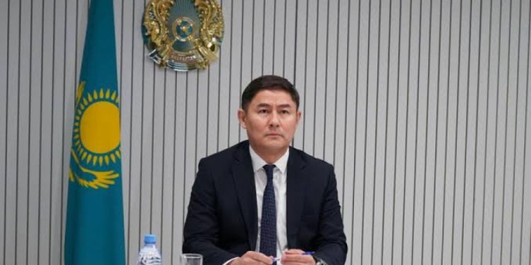 Азамат Есқараев қызметінен босатылып, жаңа лауазымға тағайындалды
